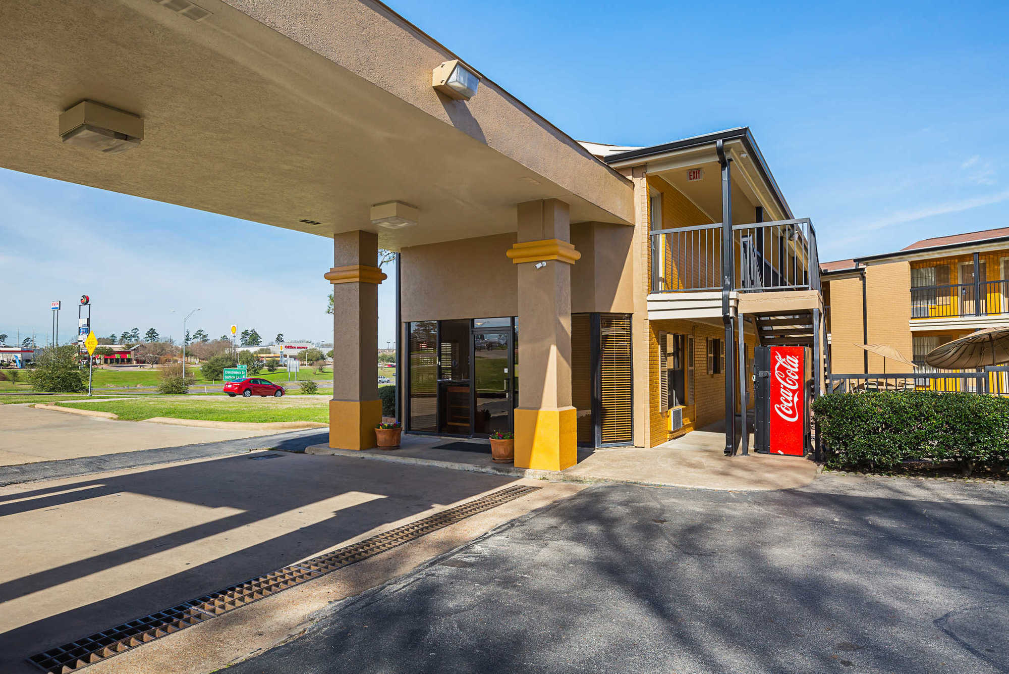 Econo Lodge Huntsville- University Area Bagian luar foto