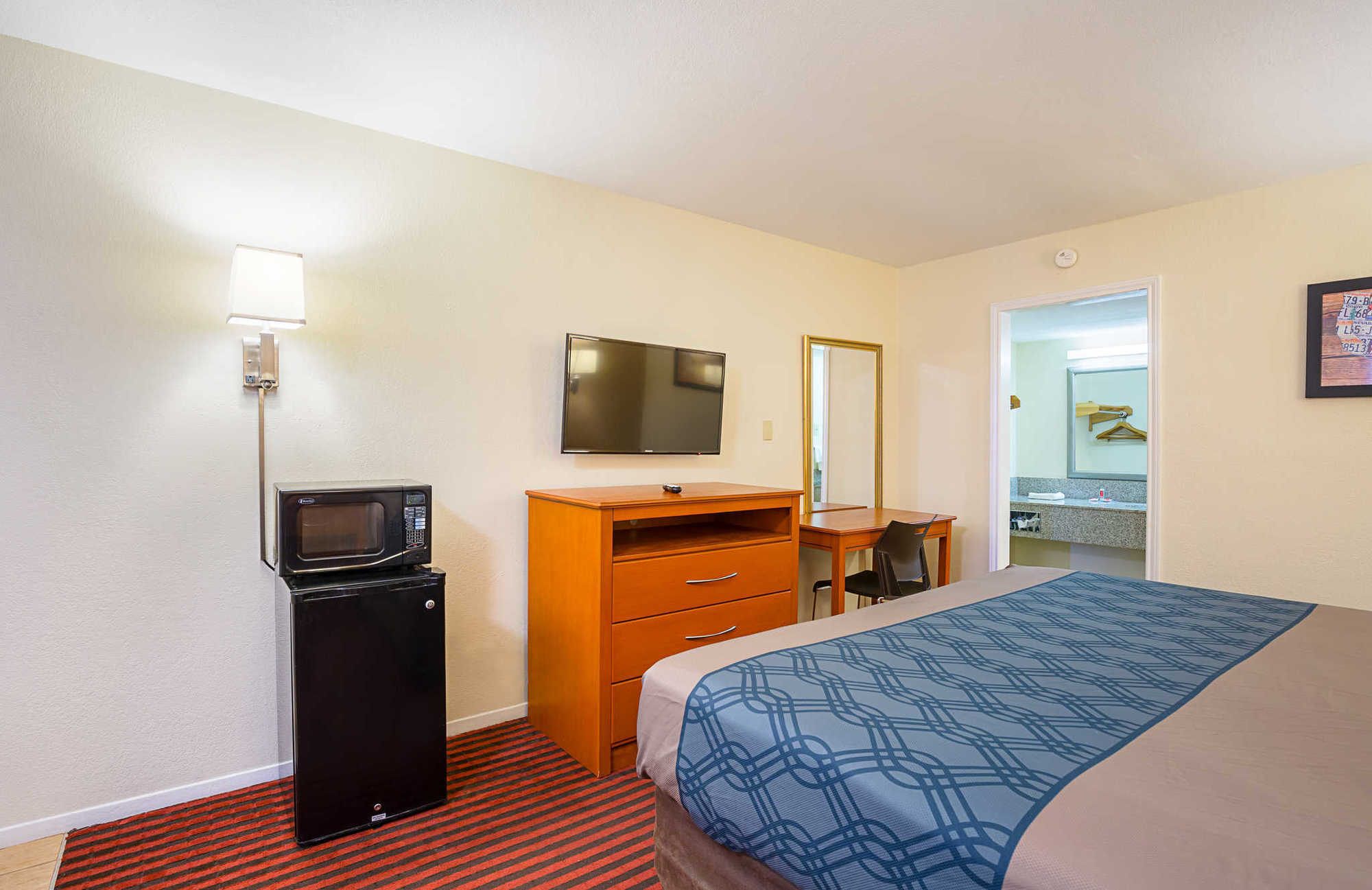 Econo Lodge Huntsville- University Area Ruang foto