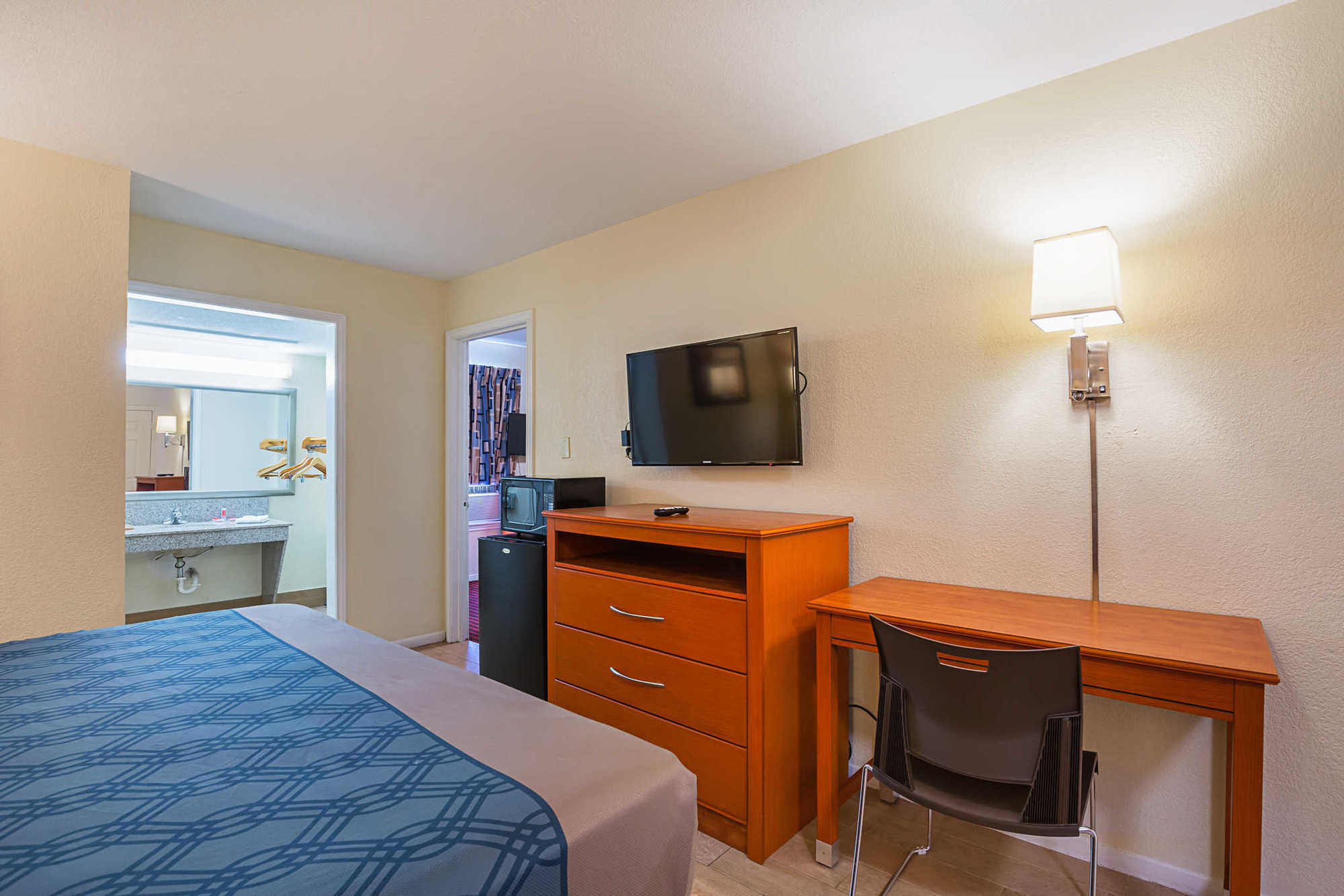 Econo Lodge Huntsville- University Area Ruang foto