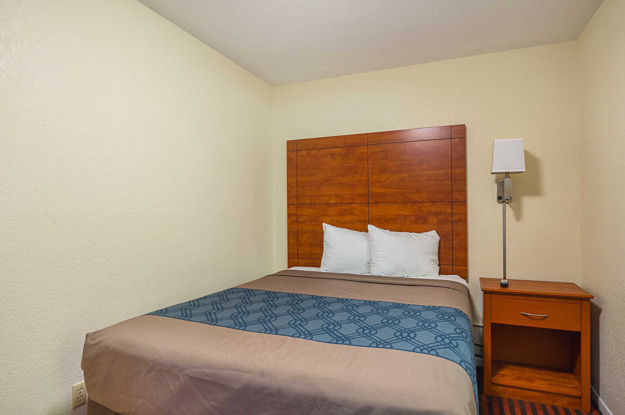 Econo Lodge Huntsville- University Area Ruang foto